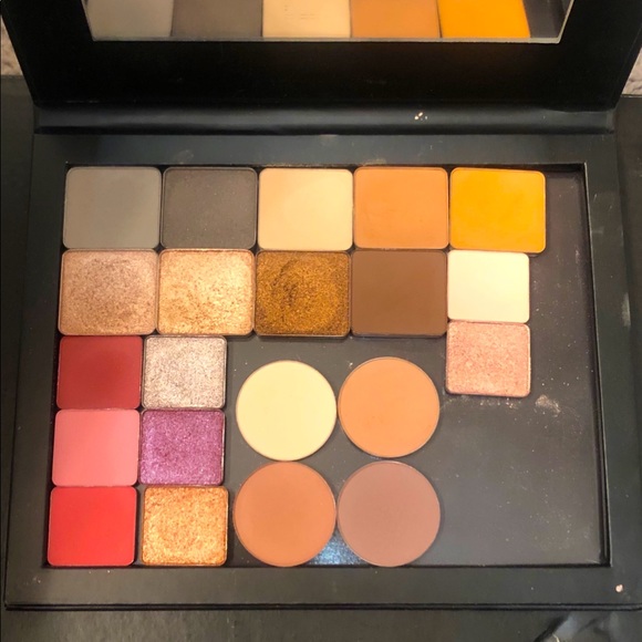 SOLD 2/$30 Natasha Denona/Colourpop Palette - Picture 1 of 1